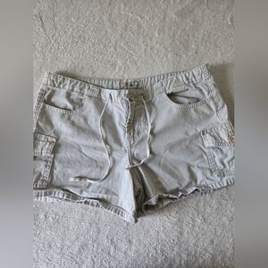 LEI Preppy Shorts – Old Money Coastal Vibes | Beige  | Size 11 Cargo Shorts